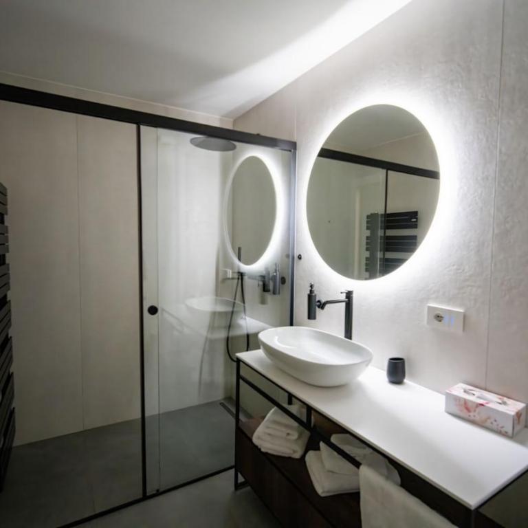 Guesthouse diWINE - Camera Matrimoniale con Bagno Privato - 19