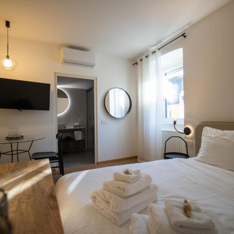 Guesthouse diWINE - Camera Matrimoniale con Bagno Privato - 16