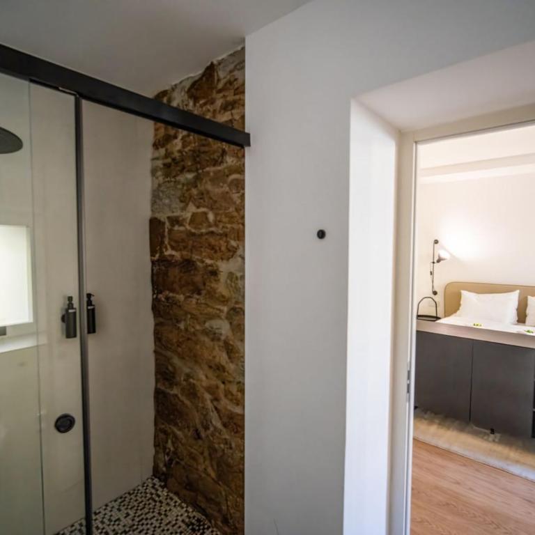 Guesthouse diWINE - Camera Matrimoniale con Bagno Privato - 20