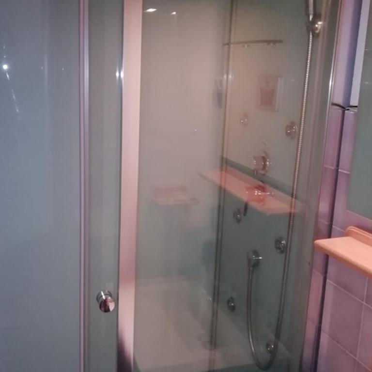 Studio 25m² au pied des montagnes, balcon, idéal pour 4 pers - Studio - 9