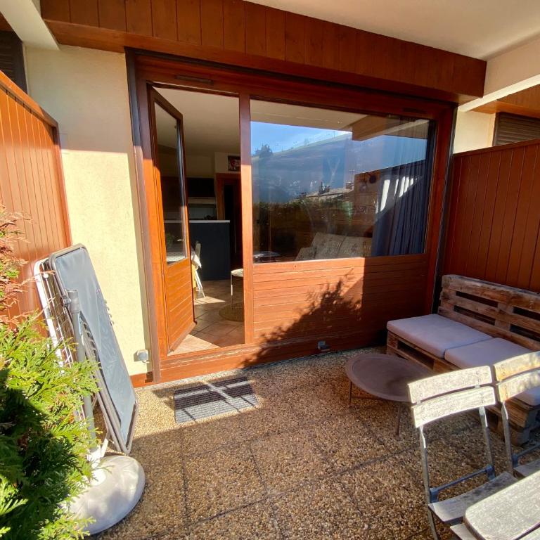 Appartement cosy avec terrasse sud - Proche centre - Two-Bedroom Apartment - 11