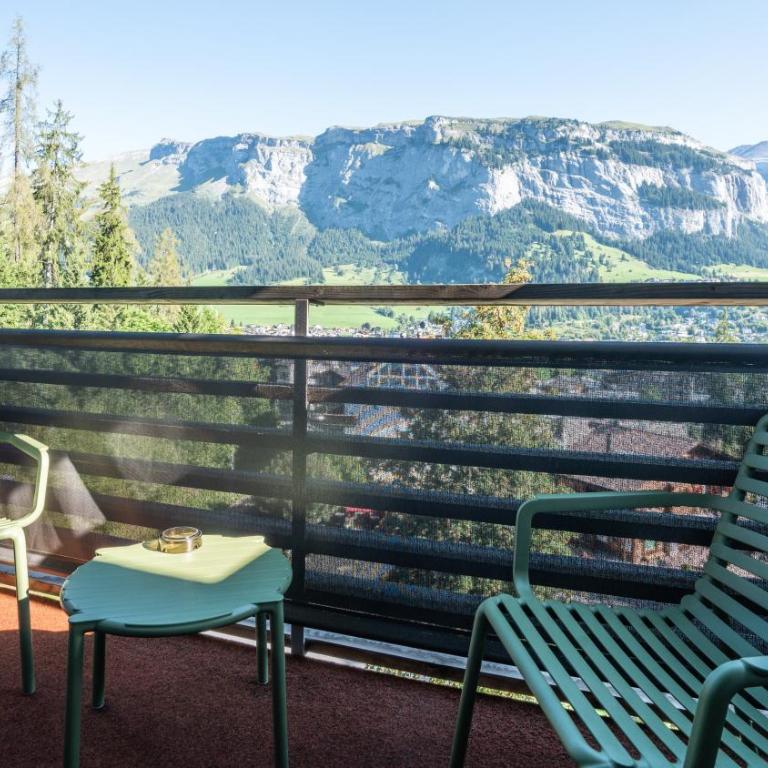 Hotel des Alpes - Superior Doppelzimmer mit Balkon und Zugang zu Innenpool und Sauna - 8
