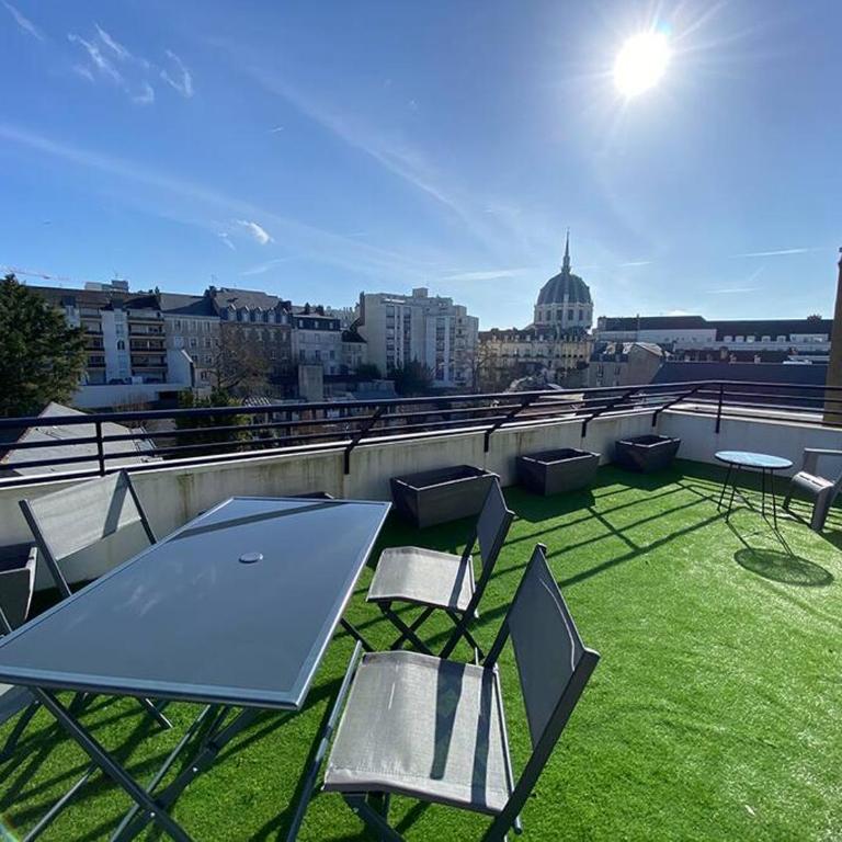 Grand studio, belle terrasse avec vue - Appartamento con 1 Camera da Letto - 9