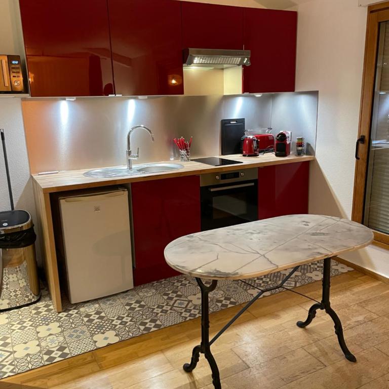 Grand studio, belle terrasse avec vue - Appartamento con 1 Camera da Letto - 25
