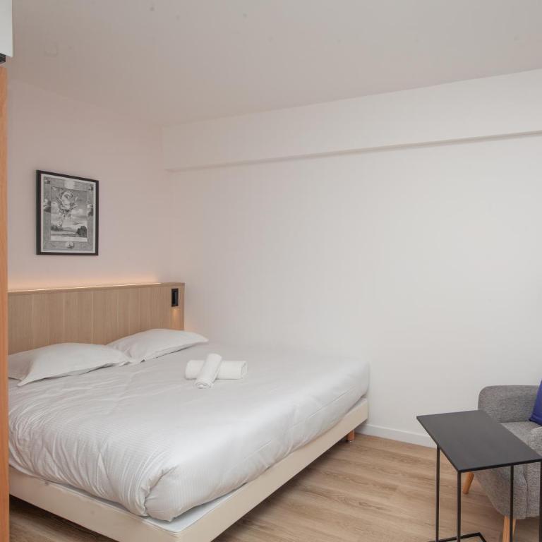 FINESTATE Coliving Champs-Elysées - Suite Junior con balcón - 5
