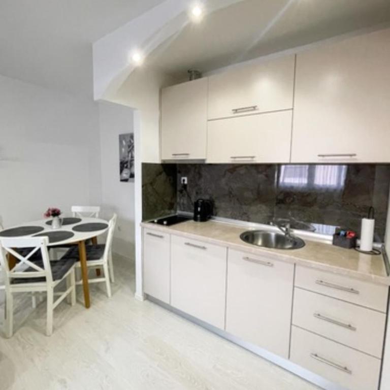 Apartman Tijana - One-Bedroom Apartment - 8