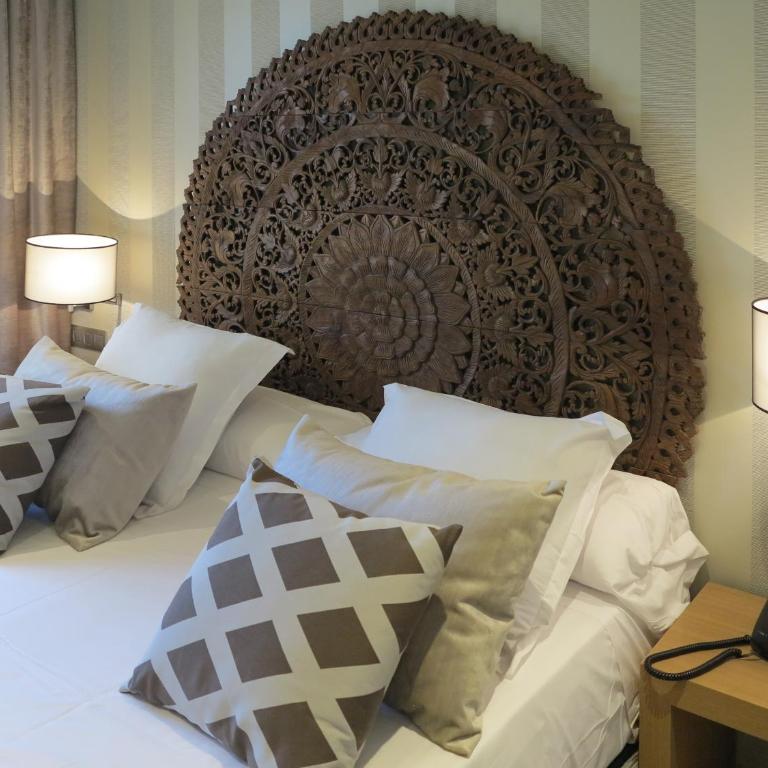 Serennia Exclusive Rooms - Suite with Terrace and City View - 9