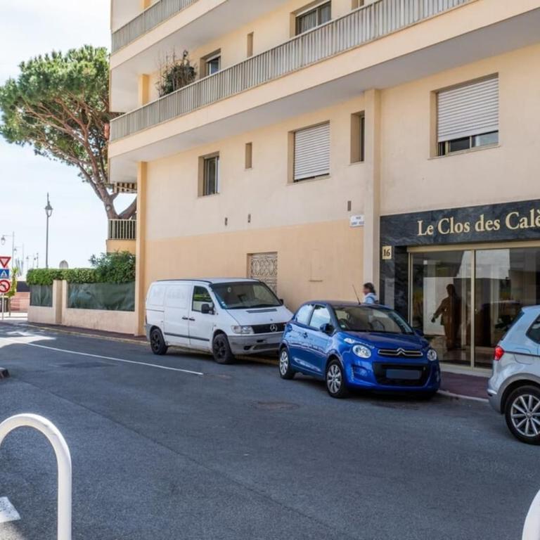 2-Room Apartment with Terrace Sea View - Appartement - 8