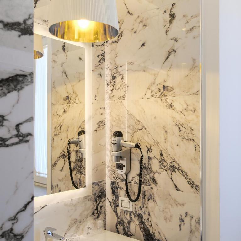 Stendhal Luxury Suites - Camera Executive Matrimoniale/Doppia con Letti singoli - 10