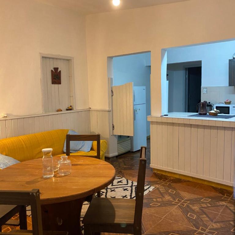 Casa de 1 Dormitorio ubicado en planta baja. A 150 mts de la playa en La Aguada y Costa Azul, La Paloma, Rocha - One-Bedroom Apartment - 3