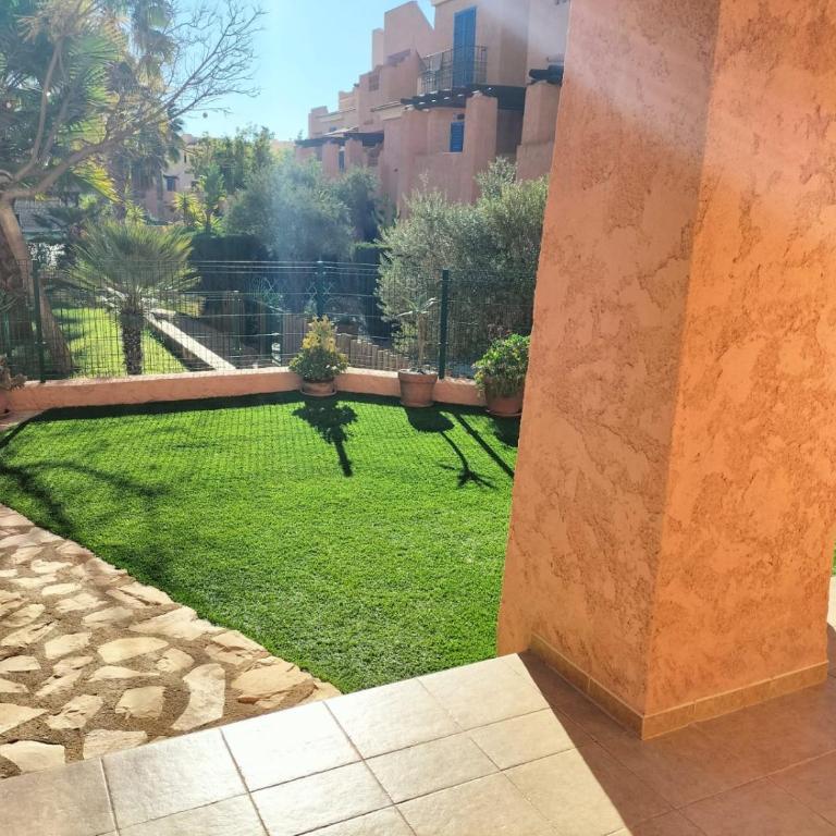 La Kasbah - Bajo con jardín - Urbanización privada - Ground floor with garden - Private urbanization - Apartamento de 2 dormitorios - 18
