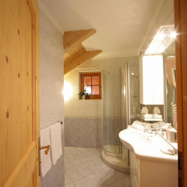 Dolomites Apartments Ciasa Vally - Superior Apartment mit 1 Schlafzimmer - 16