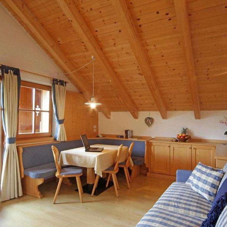 Dolomites Apartments Ciasa Vally - Superior Apartment mit 1 Schlafzimmer - 14