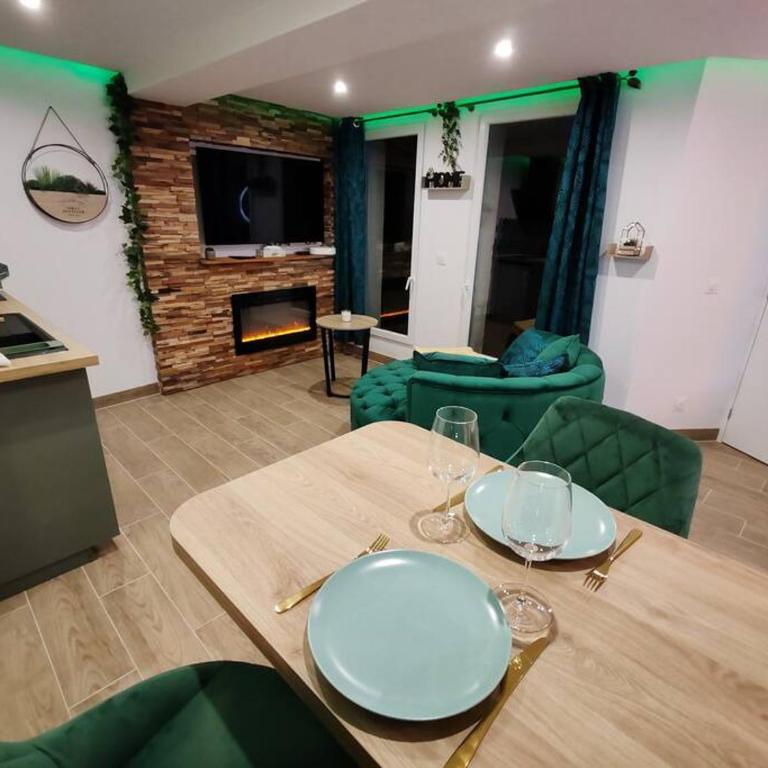 Le Quai Amiénois - Romance Tropicale - SPA Romantique - Deluxe Apartment - 23