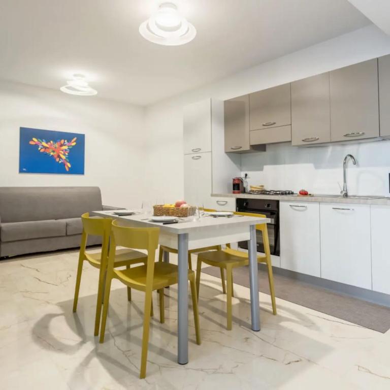 Azzurra Apartments - Apartment mit Balkon - 5