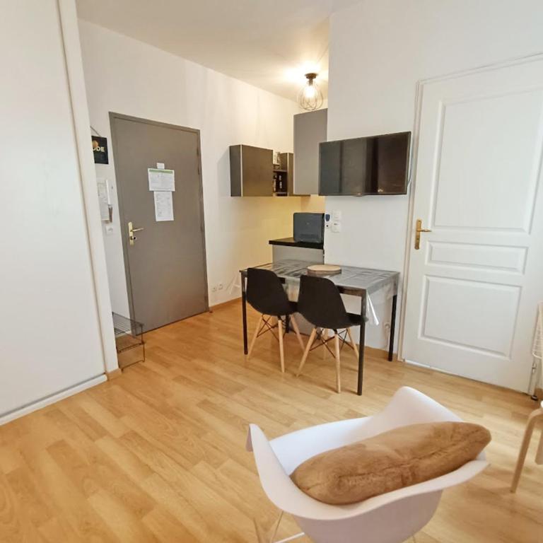 La Maladeta, T2, wifi, ascenseur, casier à skis, 4 personnes - Appartement 1 Chambre - 4