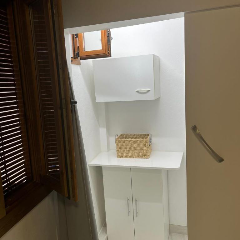 Apartamento patio de los leones - Two-Bedroom Apartment - 11