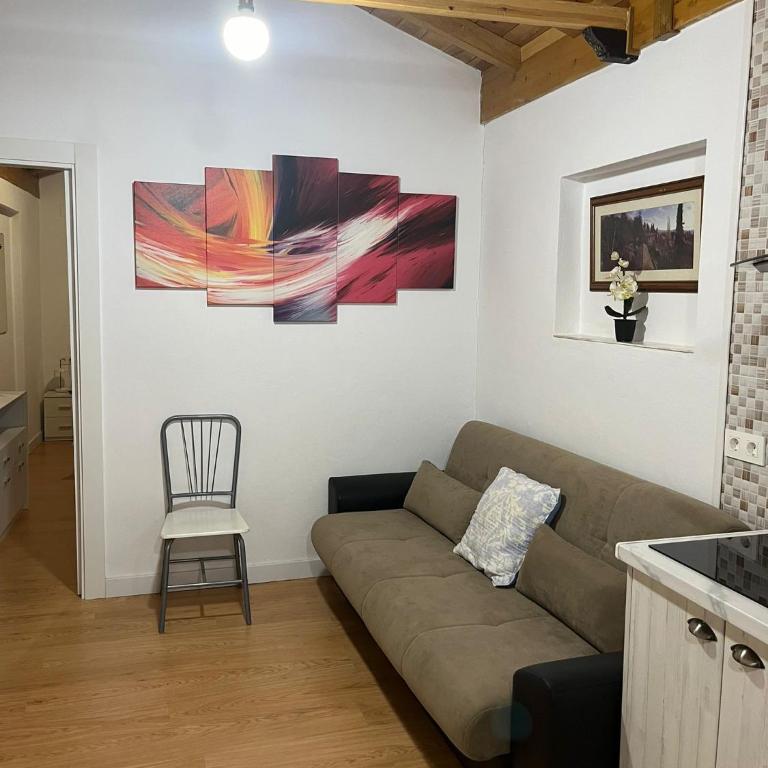 Apartamento patio de los leones - One-Bedroom Apartment - 21