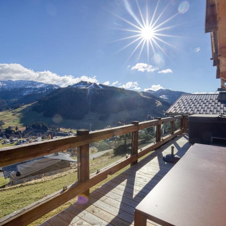 Chalet moderne avec jacuzzi et accès skis aux pieds - FR-1-505-199 - Chalet - 3