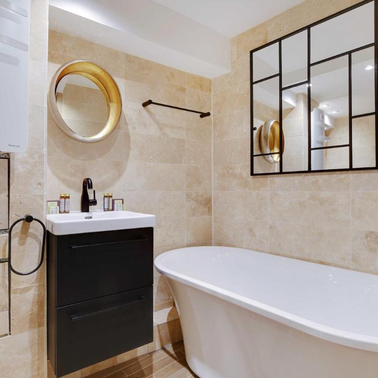 Amazing apartment 10P3BR Beaubourg - Centre de Paris - Appartement - 16