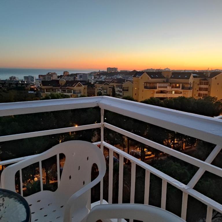 Hercules Paradise 531 - Mediterranean Sea View Terrace - Resort Pools & Gardens - 10 Min Beach - Central Benalmadena - Direct Train to Airport & Malaga - Fast Private WiFi - Remote Work and FireTV ready - One-Bedroom Apartment - 22