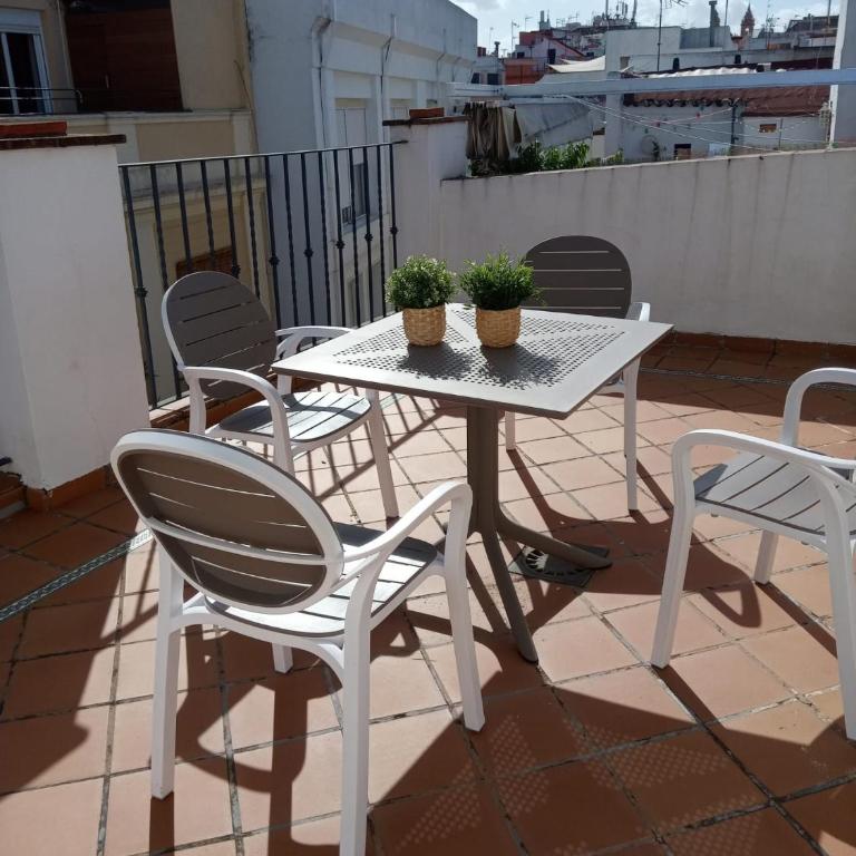 Encantador dúplex con terraza privada en el centro - Apartamento de 2 dormitorios - 2