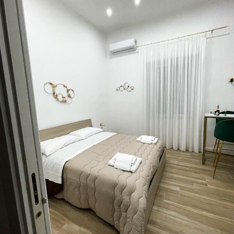 Berenice Suites - Camera Quadrupla con Bagno Privato Esterno - 6