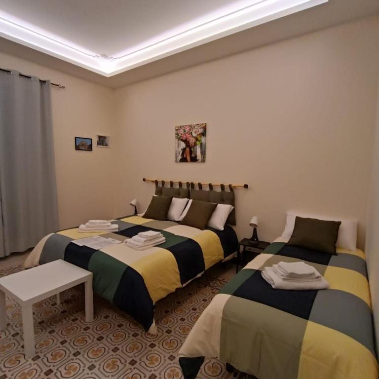 Room Sixty One - Camera Tripla con Bagno Privato Esterno - 4