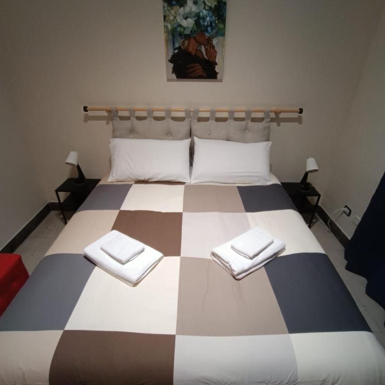 Room Sixty One - Camera Matrimoniale con Bagno in Comune - 8