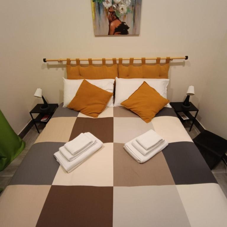 Room Sixty One - Camera Matrimoniale con Bagno in Comune - 1
