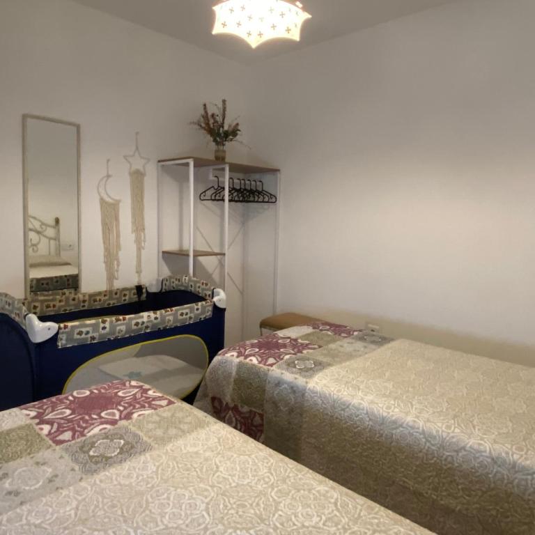 APARTAMENTO en la JUDERIA DE CORDOBA TANA S HOME - Apartment with Balcony - 28