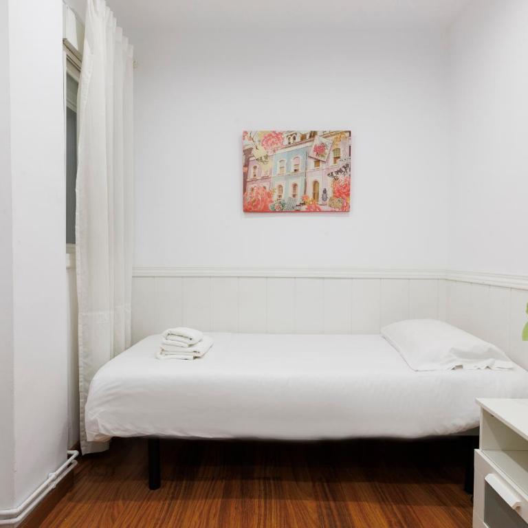 ApartEasy - Private Terrace, 3-Bedroom Apartment - Apartment with Terrace - 28