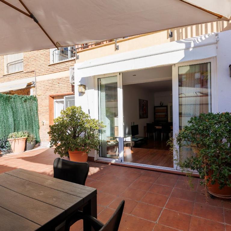 ApartEasy - Private Terrace, 3-Bedroom Apartment - Apartment with Terrace - 21