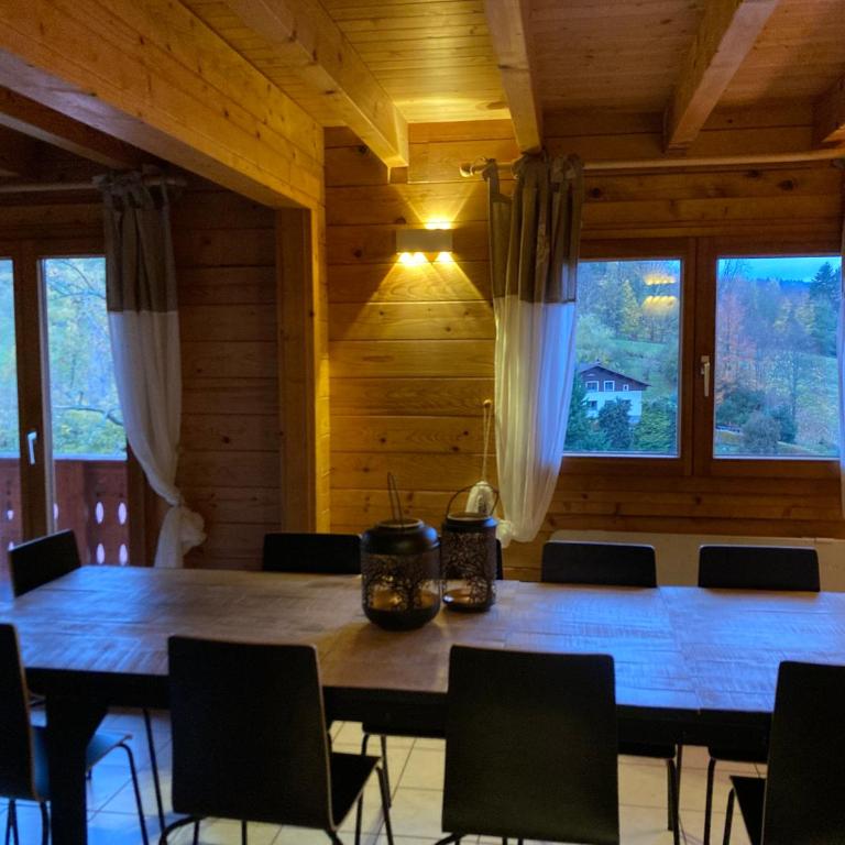Entre Lac et Pistes de Ski - Chalet - 34