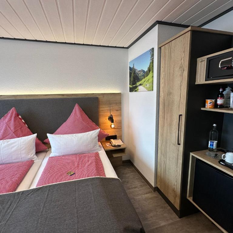 Ferienhotel Silberdistel garni - Standard Doppelzimmer - 2
