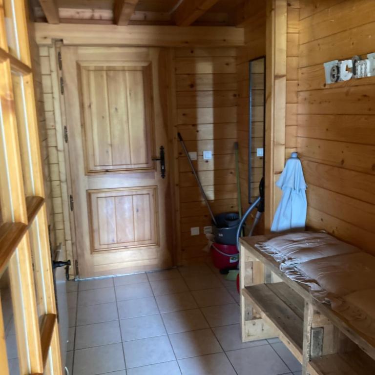 Entre Lac et Pistes de Ski - Chalet - 4