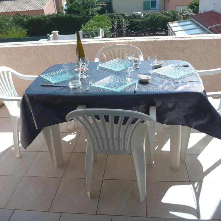 Appartement lumineux avec clim, terrasse et parking à Marseillan - FR-1-387-35 - Appartement (4 Adultes) - 1
