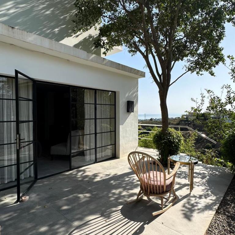 Marbella Boutique Art suites - Suite Deluxe con cama extragrande - 4