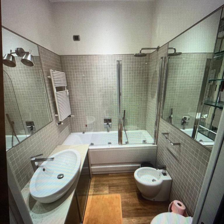 [S.Ambrogio/Duomo] •Jacuzzi • Luxury •design - Appartamento con 1 Camera da Letto - 8