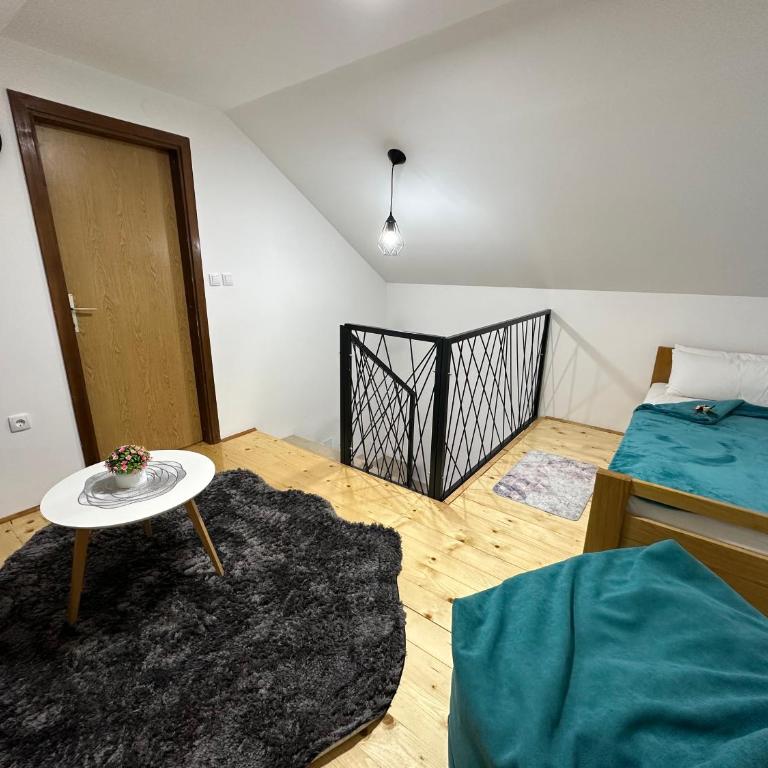 Snjezna kuca Rakovac - Two-Bedroom Apartment - 4