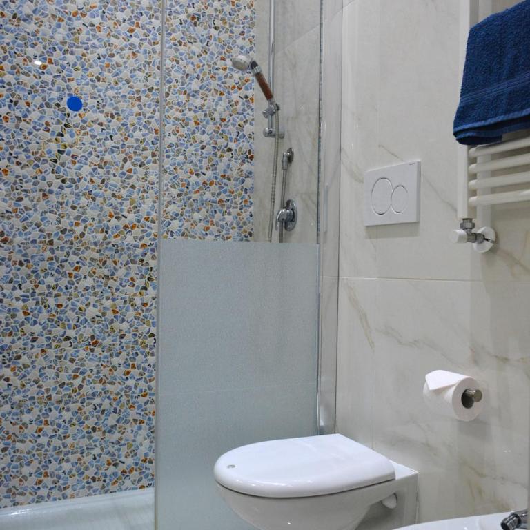 Casa Chloé - vicino al Porto e Basilica San Nicola - Two-Bedroom Apartment - 19