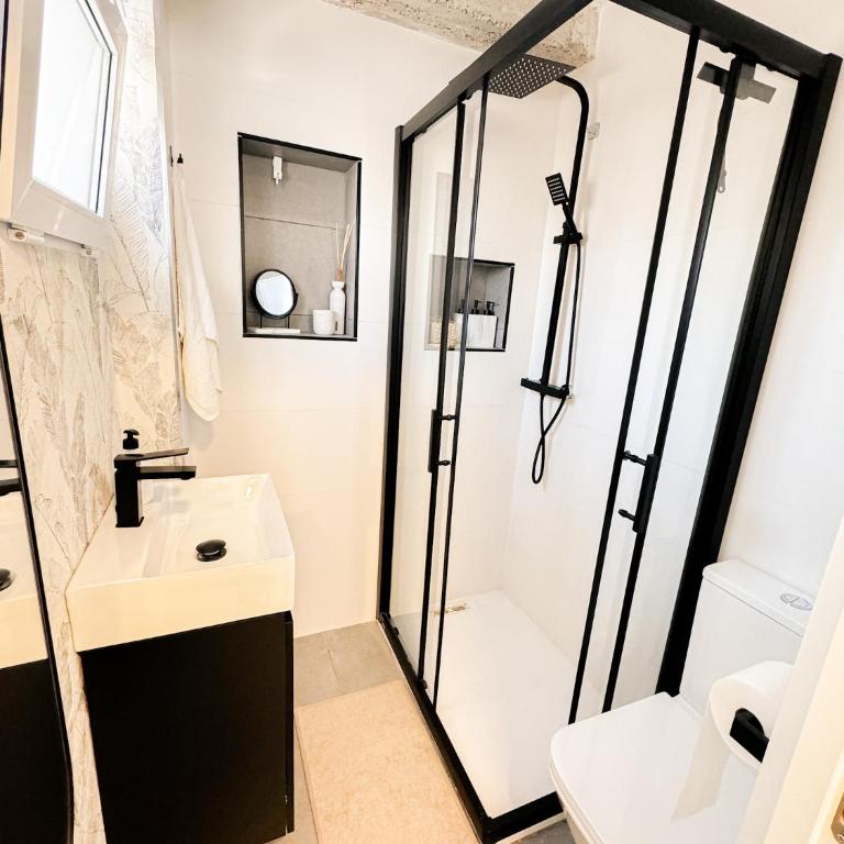 Piso céntrico con encanto - Apartamento de 2 dormitorios - 9