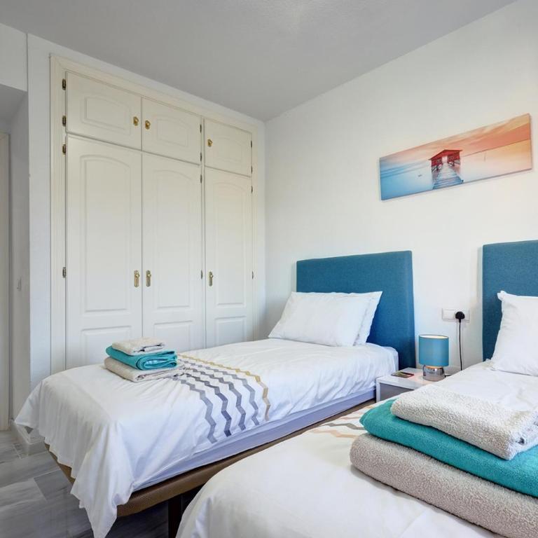 Spectacular Sea View Duplex - near Duquesea port, Manilva - Apartamento de 3 dormitorios - 14