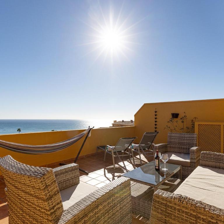 Spectacular Sea View Duplex - near Duquesea port, Manilva - Apartamento de 3 dormitorios - 33