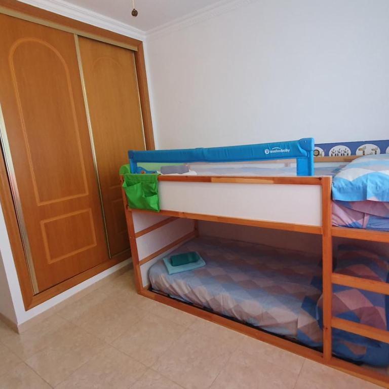 Rico Apartaments Ricosol - Three-Bedroom Apartment - 12