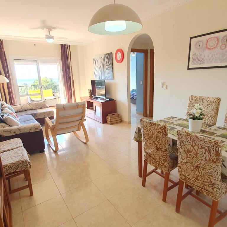 Rico Apartaments Ricosol - Three-Bedroom Apartment - 6
