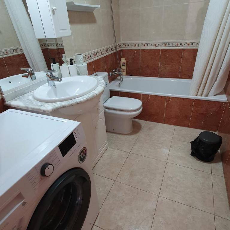 Rico Apartaments Ricosol - Two-Bedroom Apartment - 9