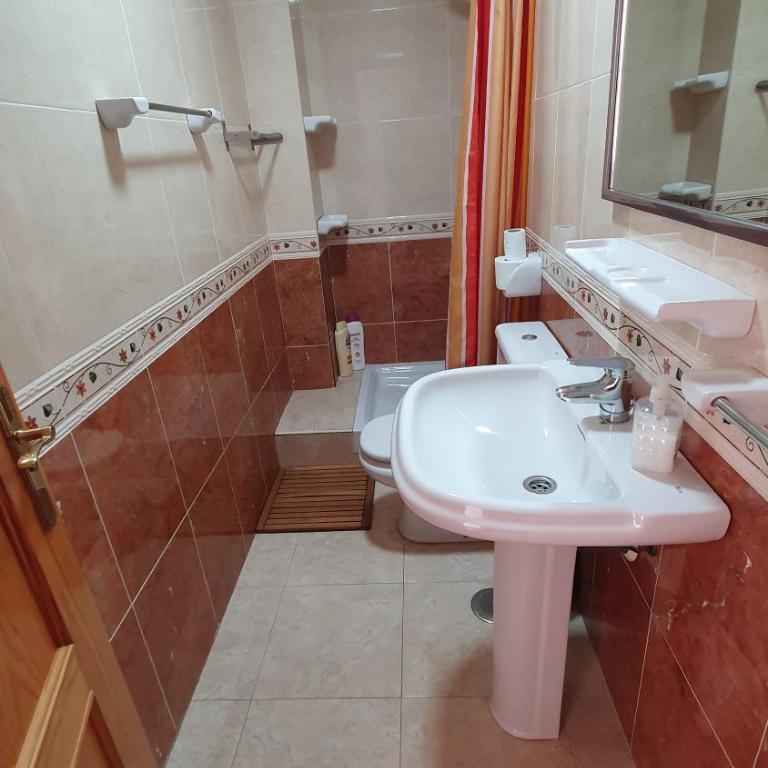 Rico Apartaments Ricosol - Two-Bedroom Apartment - 12