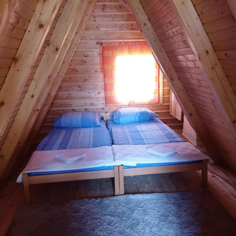 Vikendica-Brvnara Pine - One-Bedroom House - 6