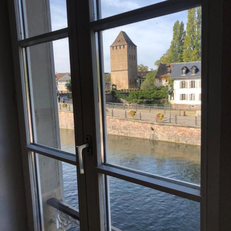 Au bord de l’eau - One-Bedroom Apartment - 8
